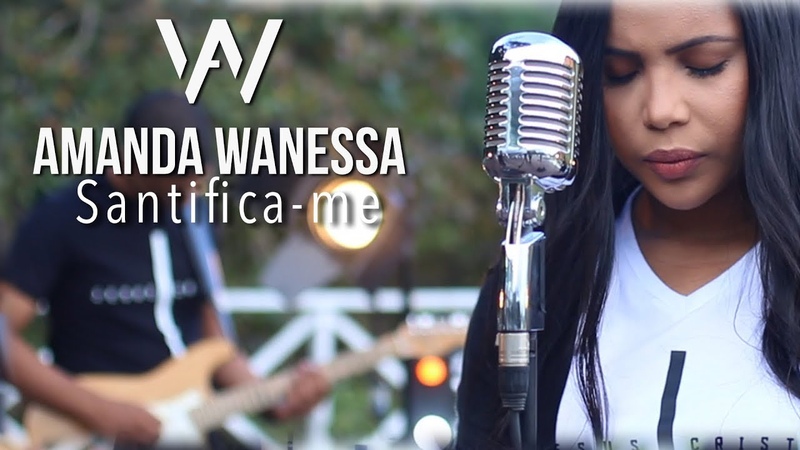 AMANDA WANESSA Santifica me Web Clip