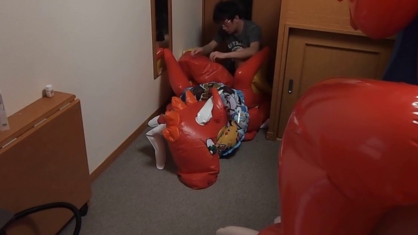 Inflatable red dragons deflation and IW one mouth