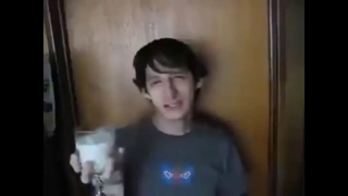 Ничего нет лучше выпить тёплого свежего...