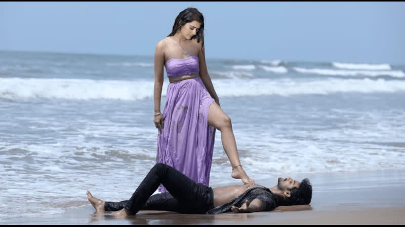 Тис Маар Кхан (2022)