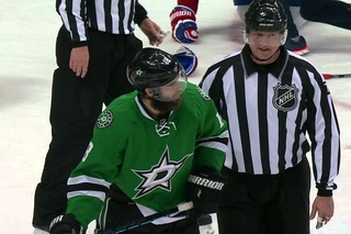 Gotta See It: Eaves jingles Emelin’s bell with stiff jab
