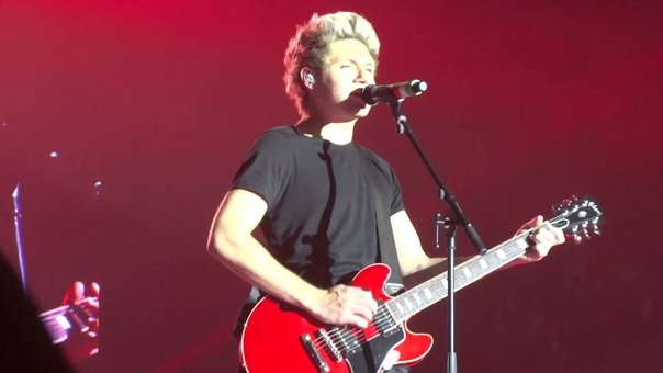 One Direction Lilo talking, Midnight Memories Manchester Arena 4, 10,
