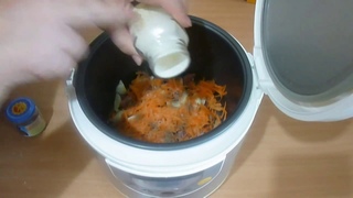 Фасоль с курицей в мультиварке.