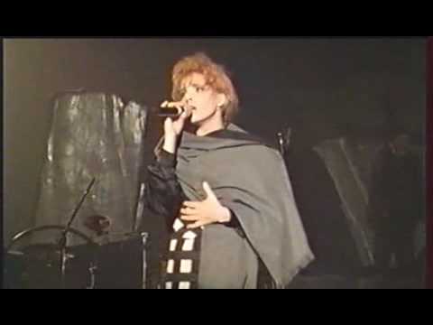9. Jardin de Vienne Mylène Farmer ( En Concert