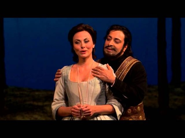 Rodion Pogossov and Isabel Leonard duet in Mozarts Così fan