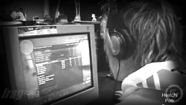 FRAGlider SK Gaming CS Division