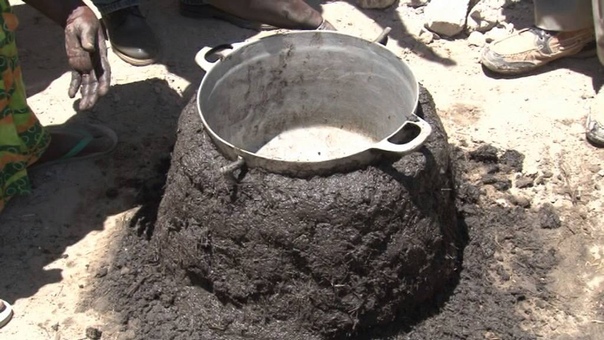 Gambia Training of improved cooking