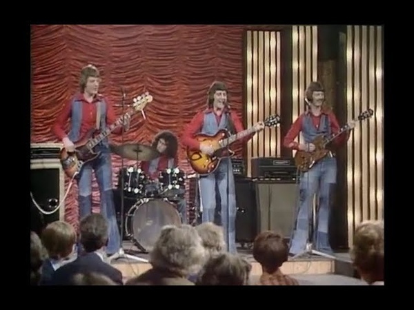 The Swinging Blue jeans Hippy hippy shake