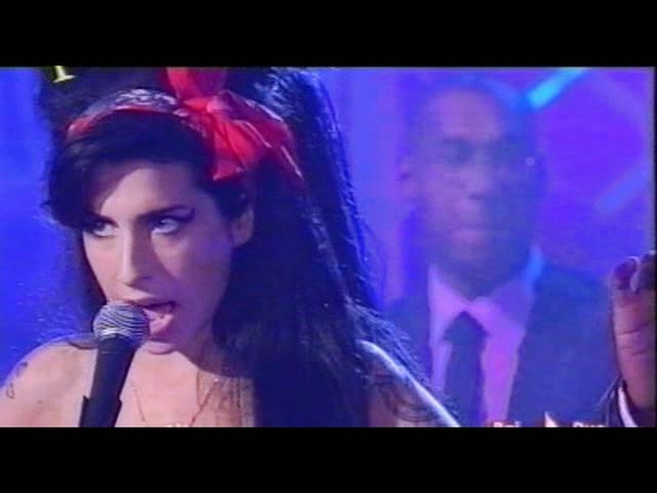 Amy Winehouse Back To Black Live On Italian