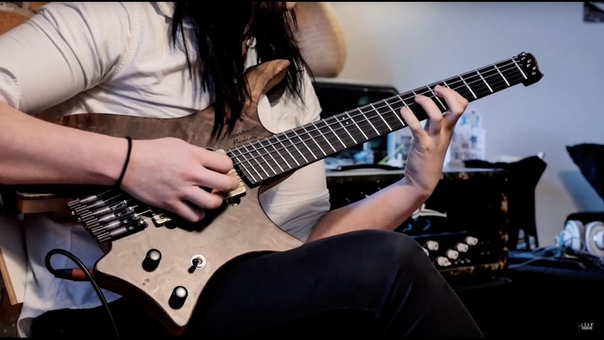 Leah Woodward, , ALIASES, , Derangeable Guitar Playthrough,