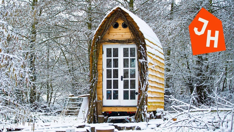 TIMELAPSE Young Man Gets Laid off and Builds Tiny House CABIN from