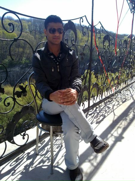 №10, Мунтадар Аль-Бугрен №10, Мунтадар Аль-Бугрен