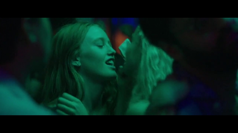 Белая девушка, White Girl (2016) HD
