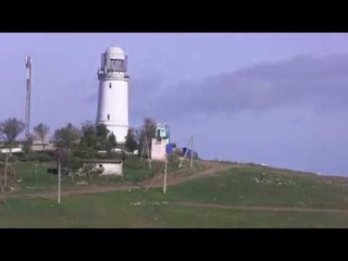 Керчь.Цветёт боярышник.. Маяк.Керченский пролив.