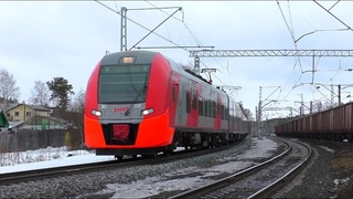 ЭС1-005 “Ласточка“ сообщением Пермь - Екатеринбург-Пасс.