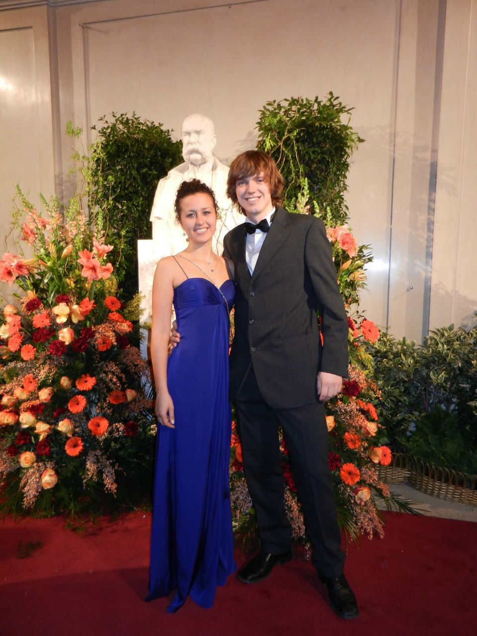 Оксана Нежина | Wien