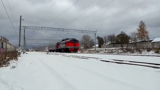 ДМ62-1798. Идёт с рабочим поездом по главному пути.  Голиковка. Петрозаводск.