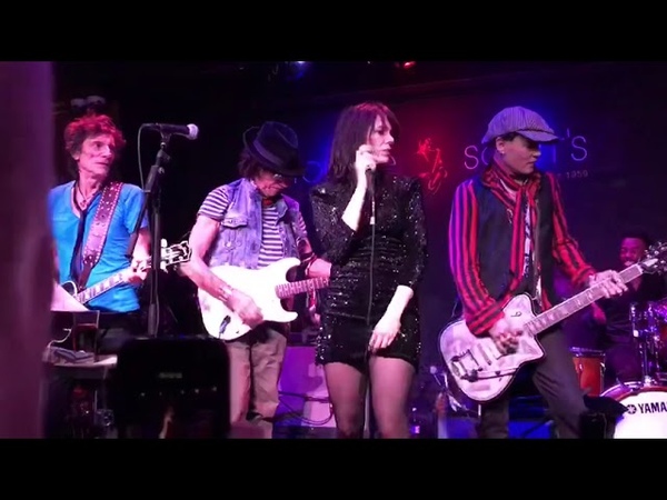 Wee Wee Hours Ronnie Wood, Jeff Beck, Johnny Depp, Imelda May, Ben Waters Live at Ronnie Scott