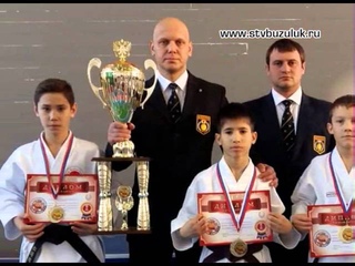 Золотой дождь бузулукских каратистов