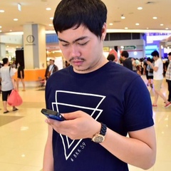 Pleng Kissz