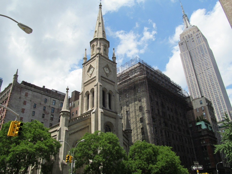 Петр Ломакин |