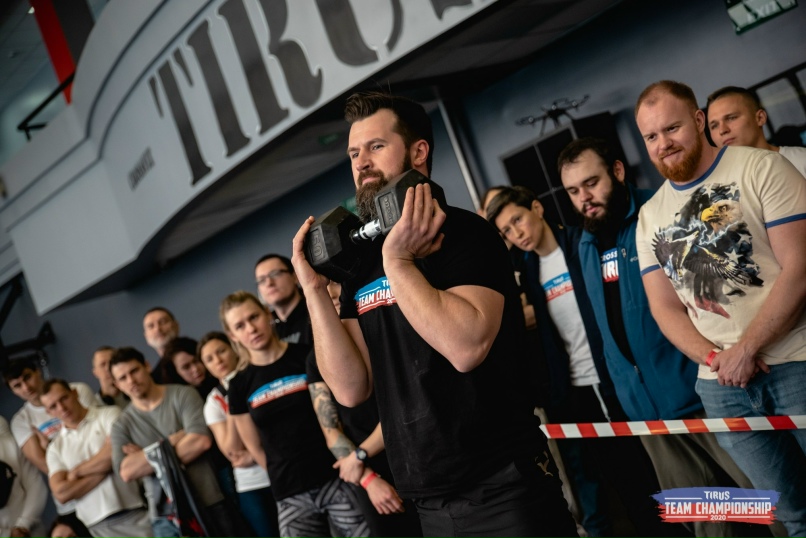 Антон Назаров |