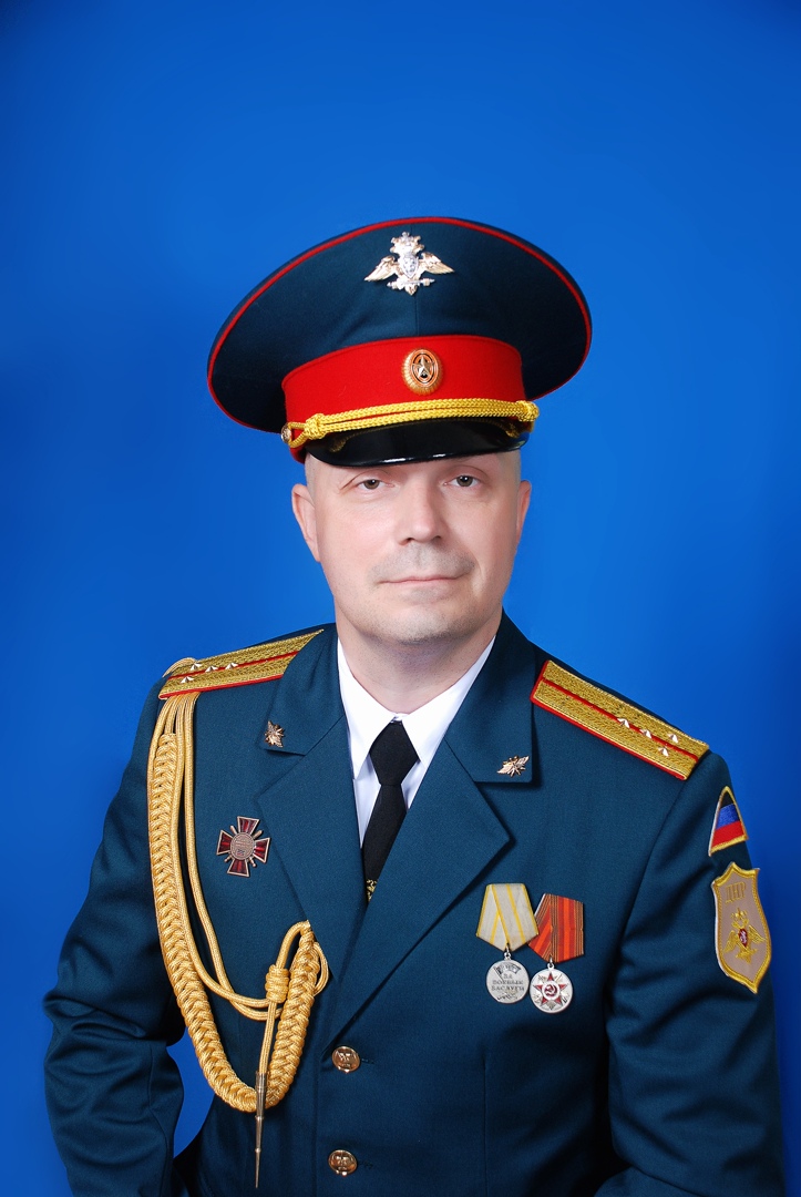 Михаил Золотов |