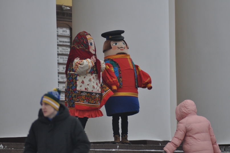 Руслан Сахаров |