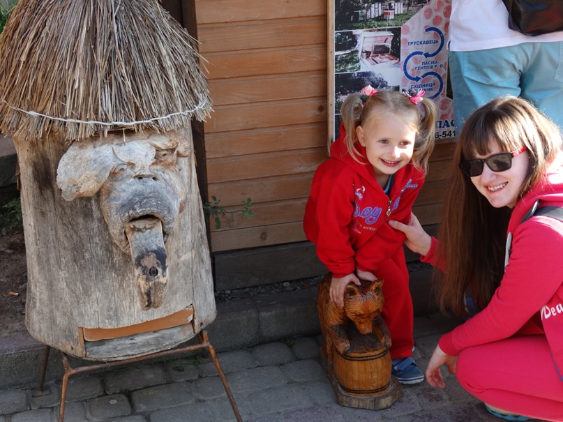 Люба Абрамова |