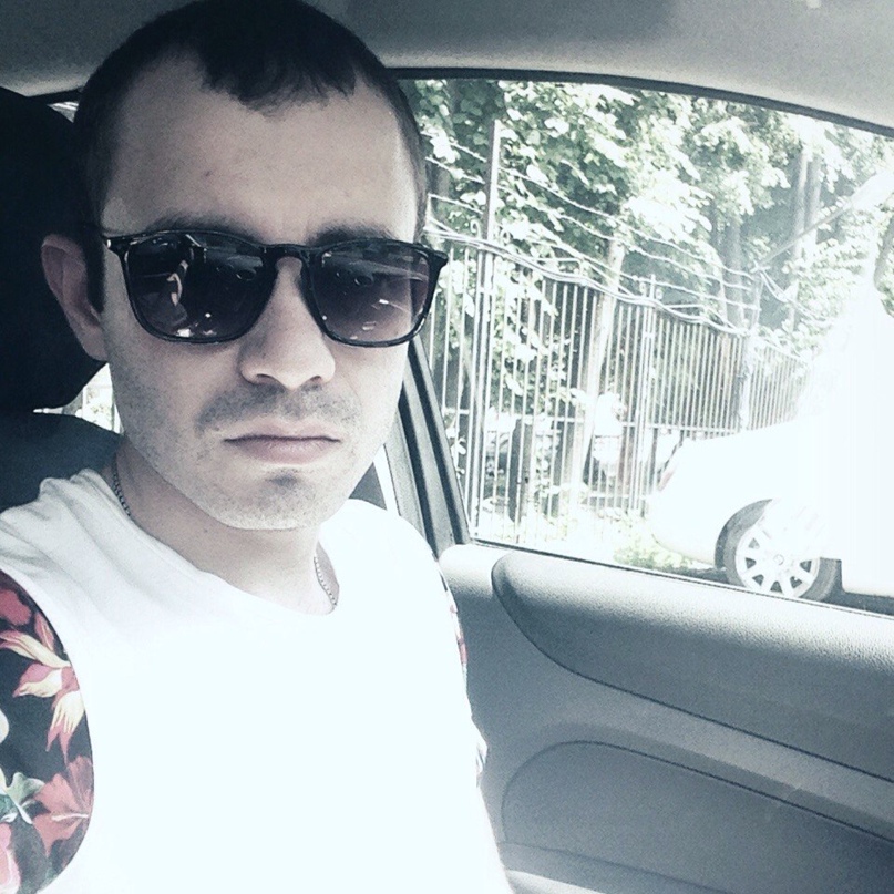 Михаил Якушев |