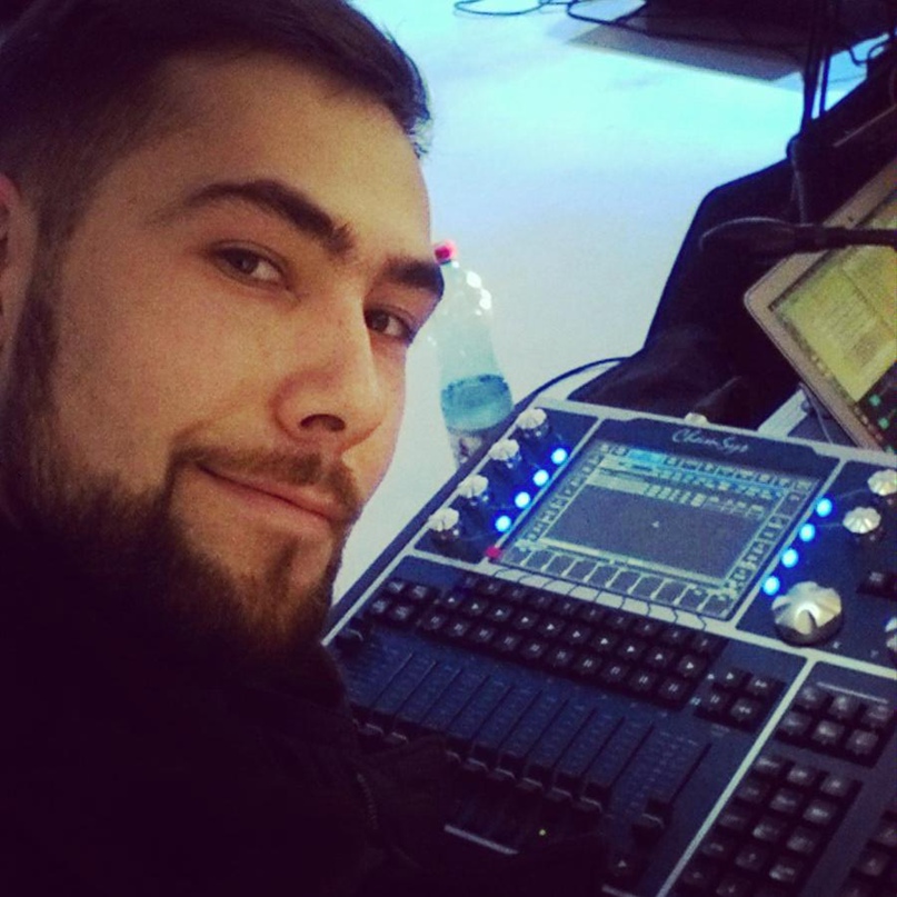 Вячеслав Ковалёв lι.٩(̾●̮̮̃̾•̃̾)۶.ιl | Шахты