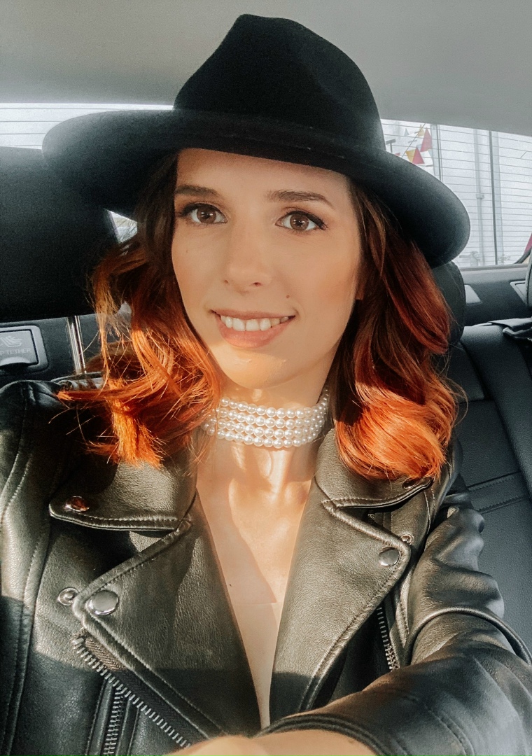 Виктория Ландау |