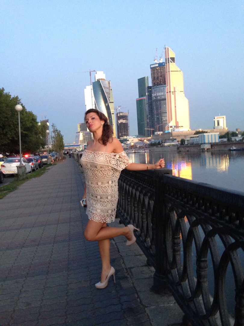 Анна Стоянова |