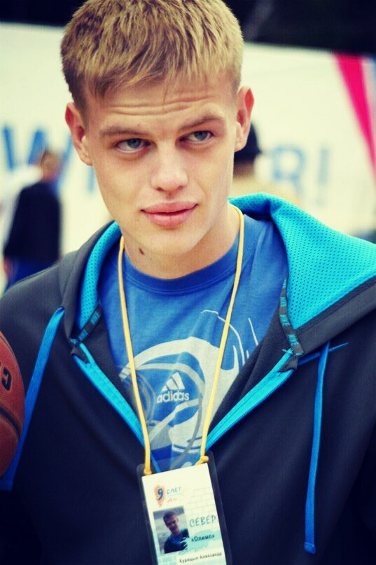 Александр Курицын |