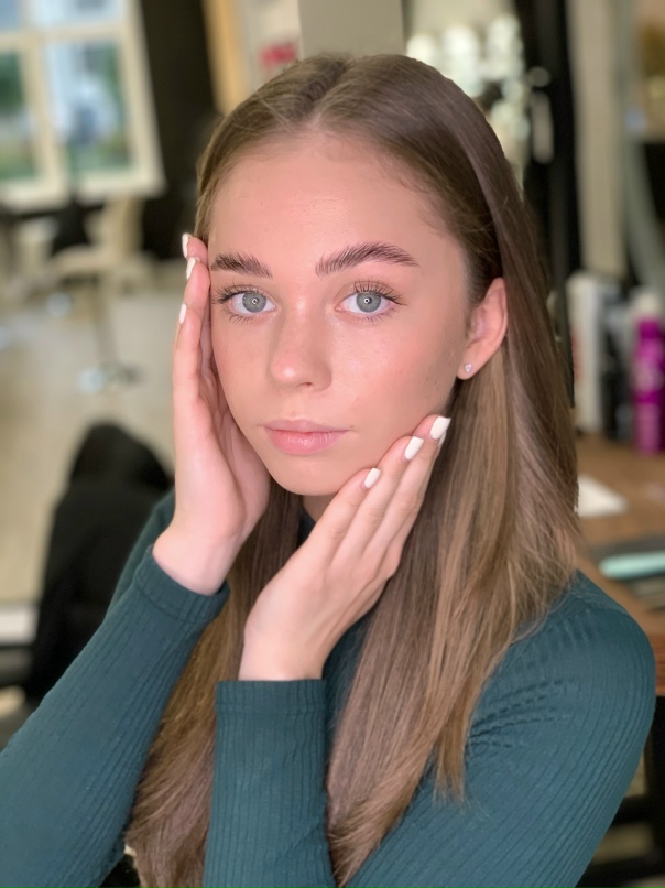 Елена Казённова |