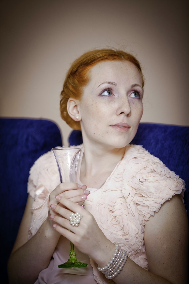 Anna Popova |