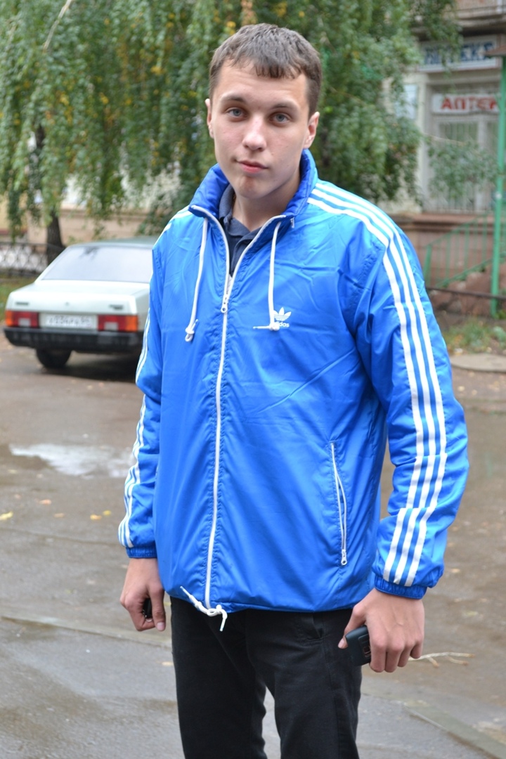 Ваня Ларин |