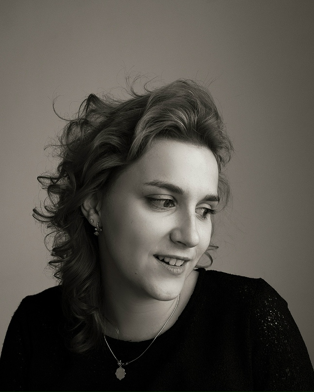 Полина Тихомирова |