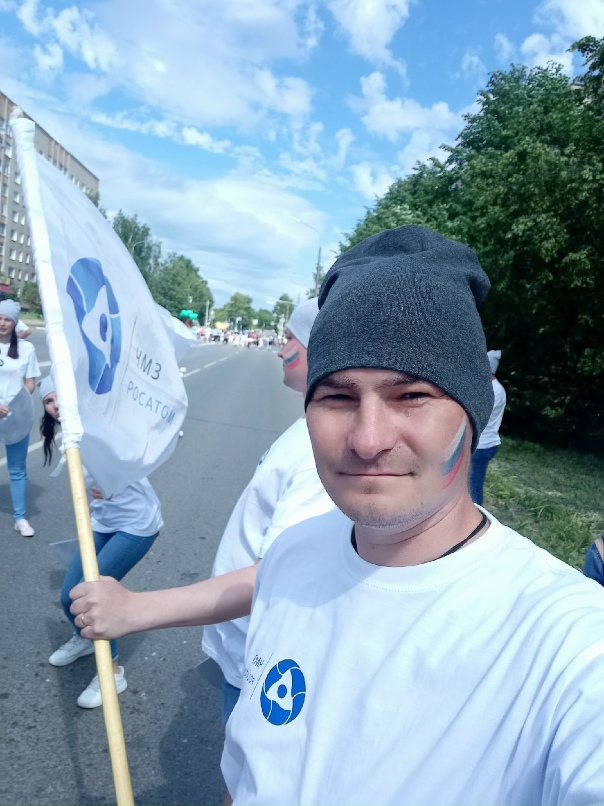 Юрий Жданов |
