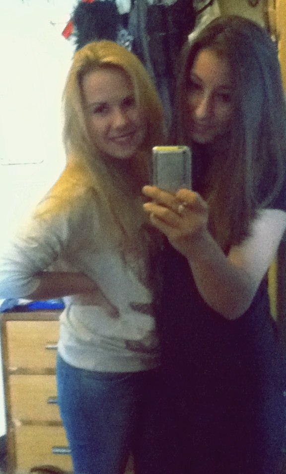 Аня Рожкова |