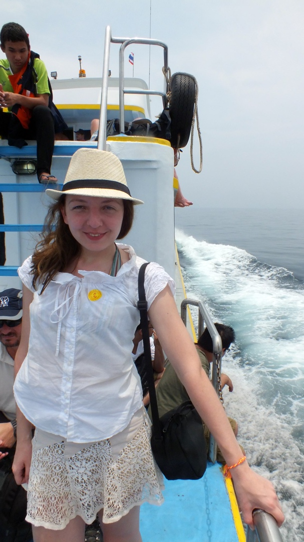 Анна Леонтьева |