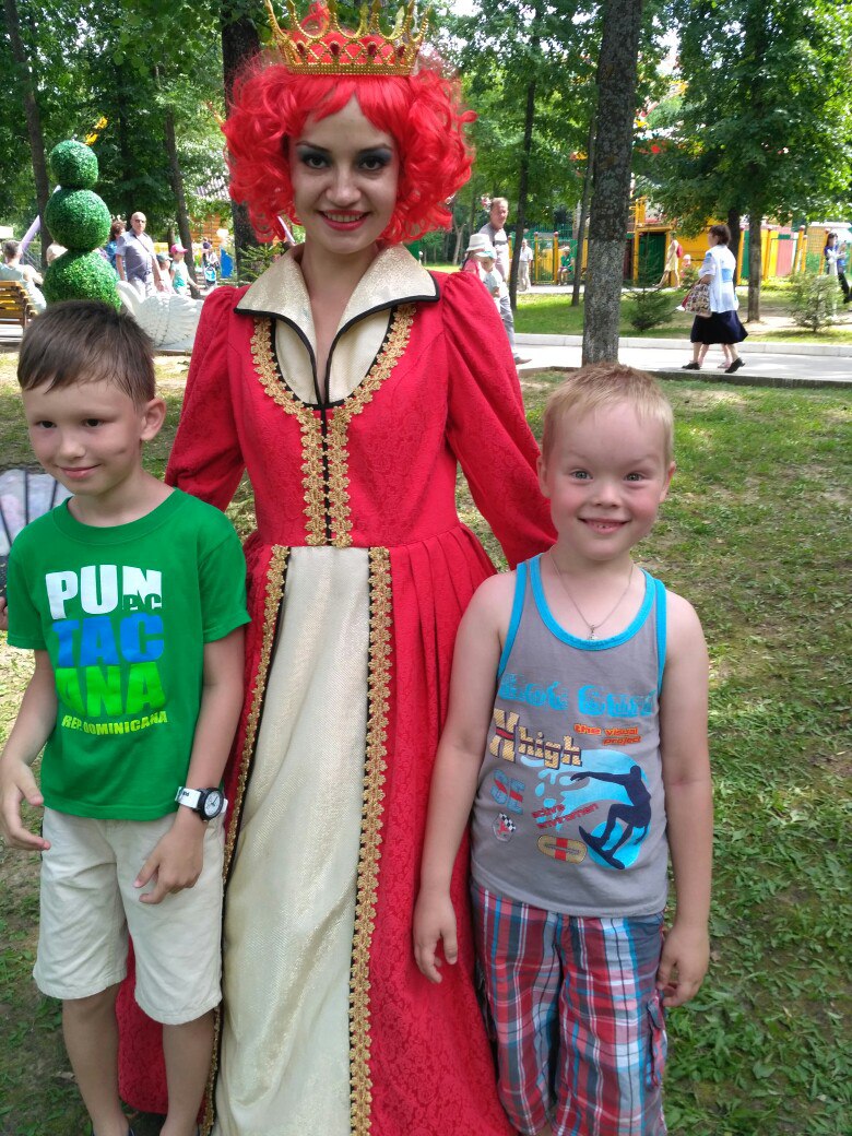 Александра Емельянова |