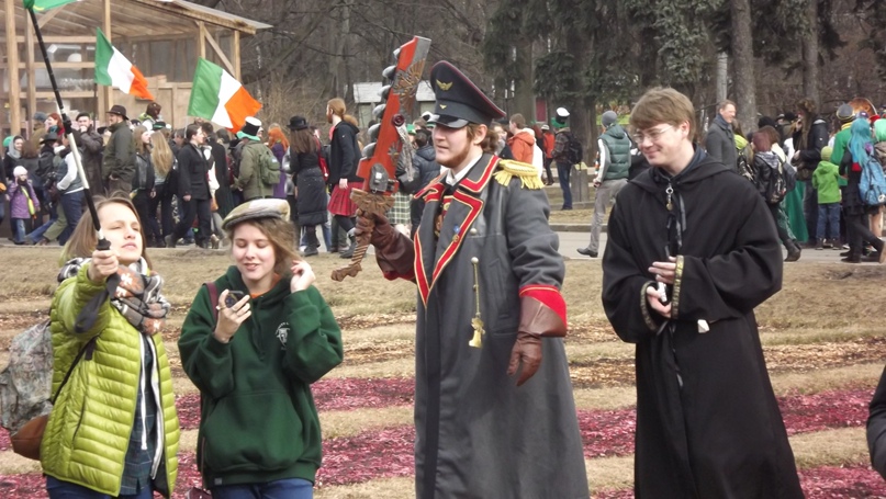 Александр Чадаев Smaller | Москва