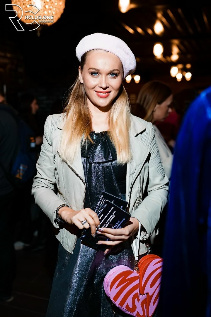 Ксения Калмыкова | Москва