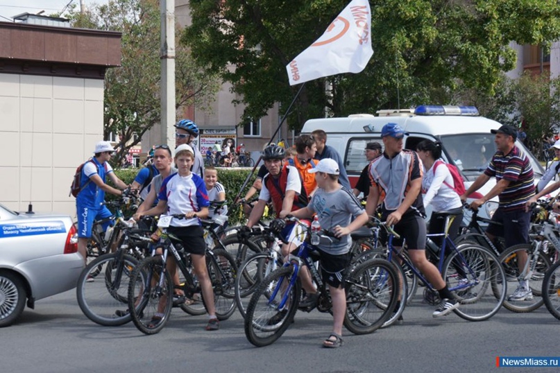 Антон Дегтярев Аццкий Медведь