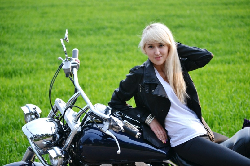 Маша Сазонова |