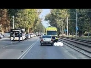 Переходила дорогу в неположенном месте: водитель Приоры сбил насмерть девушку в Таганроге